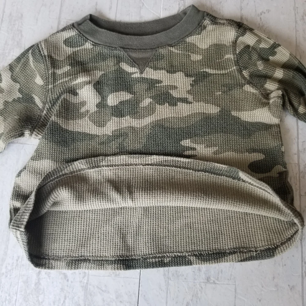 Old Navy Long Sleeve Green camouflage shirt Size 18-24 mo